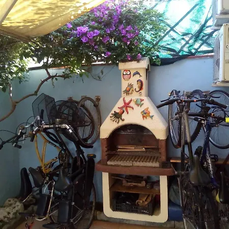 Vakantiehuis La Casetta Al Mare Borromeo Viareggio