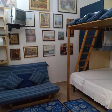 Vakantiehuis La Casetta Al Mare Borromeo Viareggio